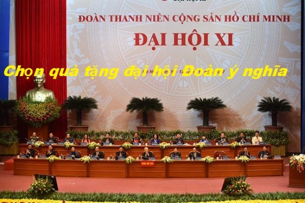 chọn quà tặng đại hội Đoàn ý nghĩa